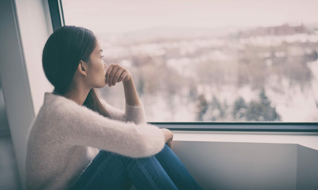 identifying-why-work-dynamics-should-be-adjusted-to-better-address-mental-health-amid-covid-19-feat-img