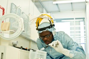 continuing-the-conversation-engaging-industry-and-students-in-stem-middle-skill-jobs-feat-img