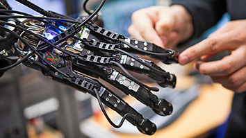 Autonomique: Teaching robots autonomy and dexterity